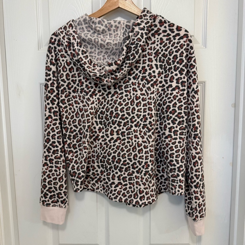 Like New Victoria’s Secret Leopard Print Thermal Pullover Hoodie - Picture 3 of 5